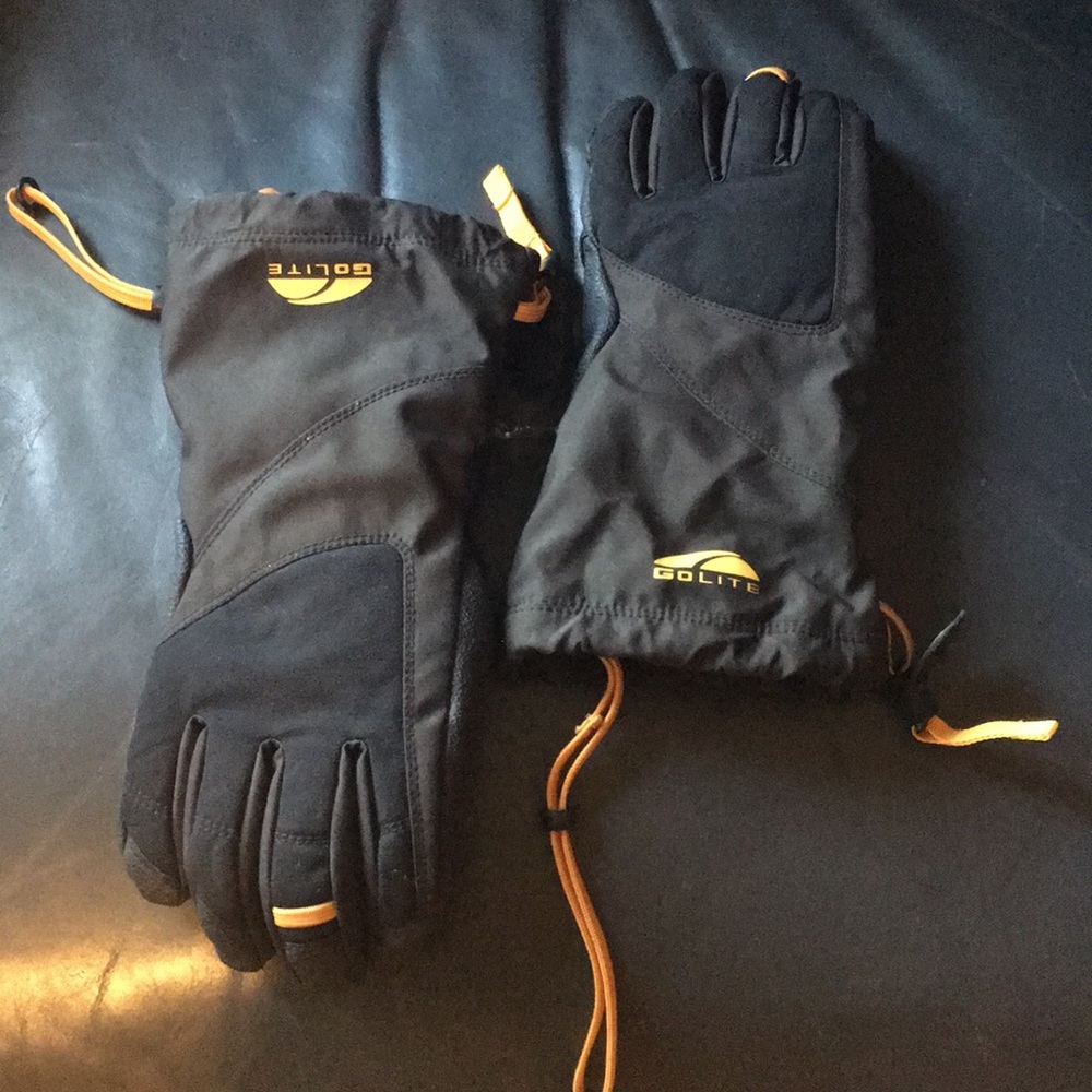 Ski gloves